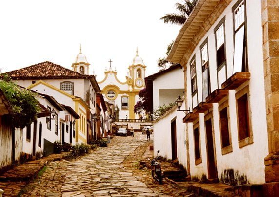 Aluguel de van – Tiradentes