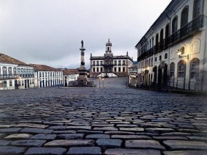 Aluguel de van para Ouro Preto